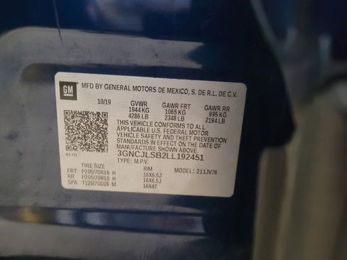 Used 2020 Chevrolet Trax LT w/ LT Convenience Package FWD image 33