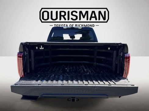 Used 2024 Toyota Tundra Platinum AWD/4WD image 16