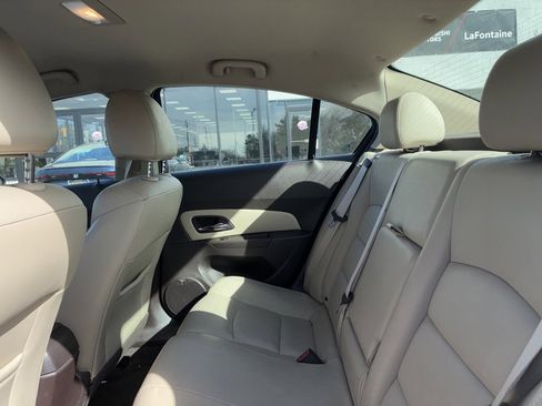 Used 2013 Chevrolet Cruze LT image 6