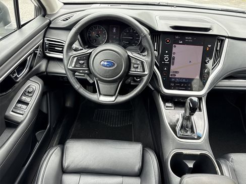 Used 2020 Subaru Outback Limited image 12