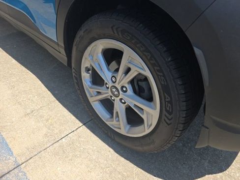 Used 2022 Hyundai Kona SEL FWD image 4