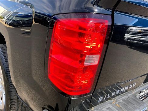 Used 2015 Chevrolet Silverado 1500 LT w/ Texas Edition, 1LT Trim RWD image 29