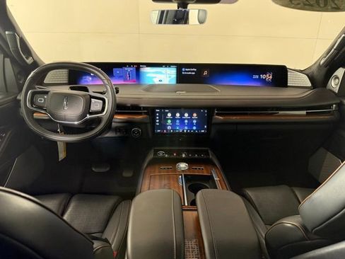 Used 2025 Lincoln Navigator L Black Label image 26