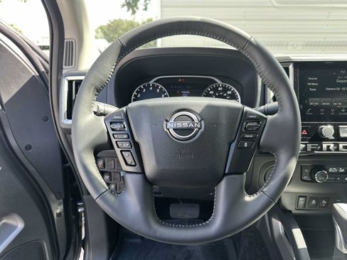 Used 2026 Nissan Frontier SV w/ SV Convenience Package RWD image 20