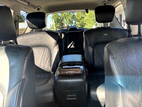 Used 2012 INFINITI QX56 4WD w/ Deluxe Touring Pkg image 31