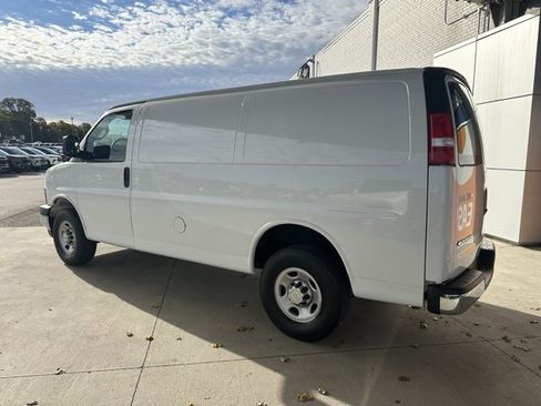 Certified 2024 Chevrolet Express 2500 w/ Driver Convenience Package image 8