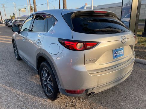 Used 2017 MAZDA CX-5 Grand Touring image 4