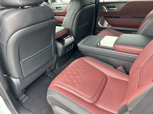 New 2026 INFINITI QX80 Autograph w/ Premium Cargo Package AWD/4WD image 20