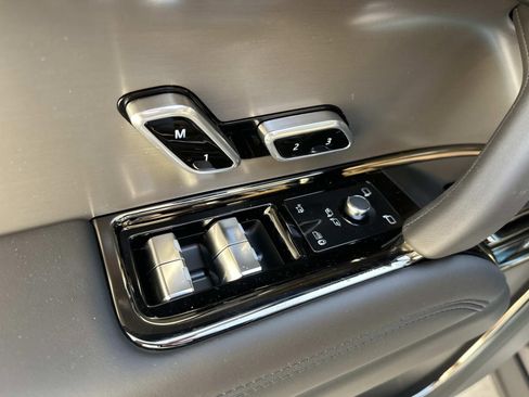 New 2026 Land Rover Range Rover Sport Dynamic SE AWD/4WD image 10
