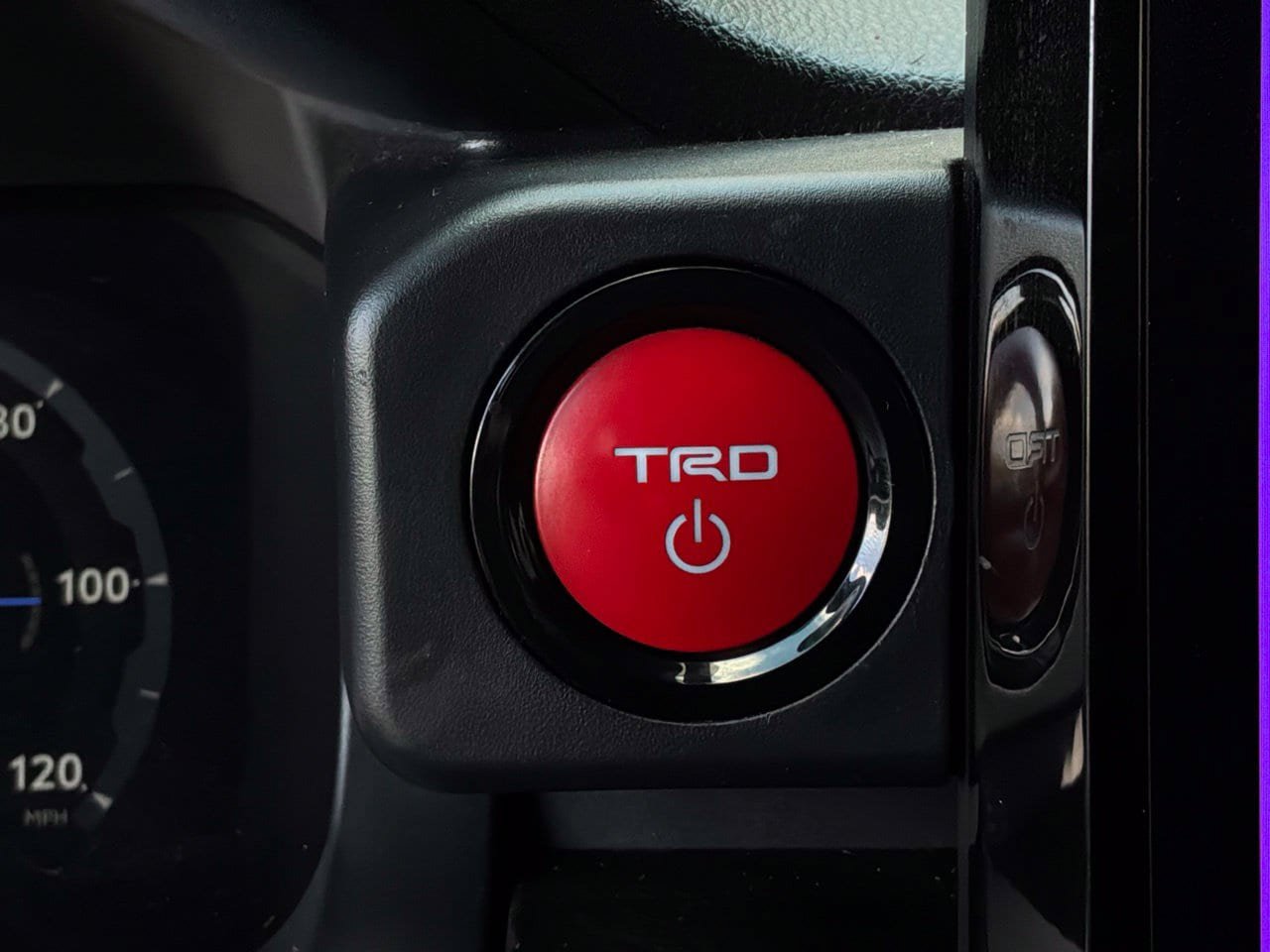 Used 2024 Toyota Tacoma TRD Pro AWD/4WD image 46
