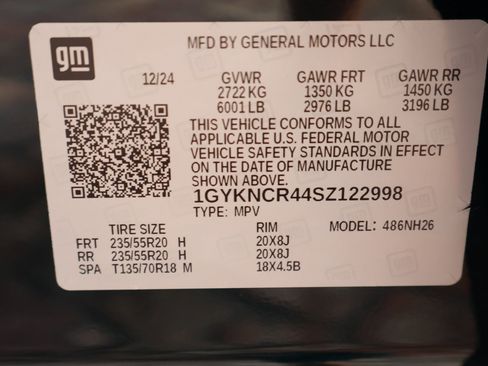 Certified 2025 Cadillac XT5 Premium Luxury image 28