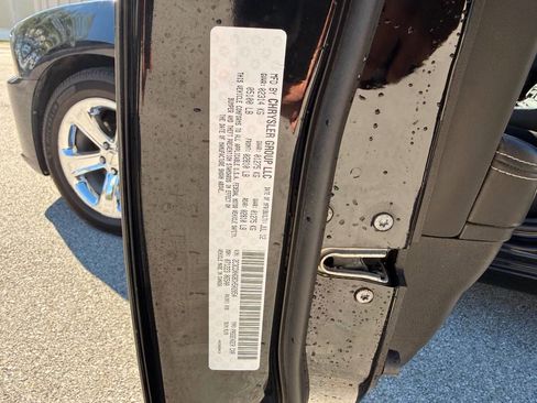 Used 2013 Dodge Charger SXT Plus RWD image 7