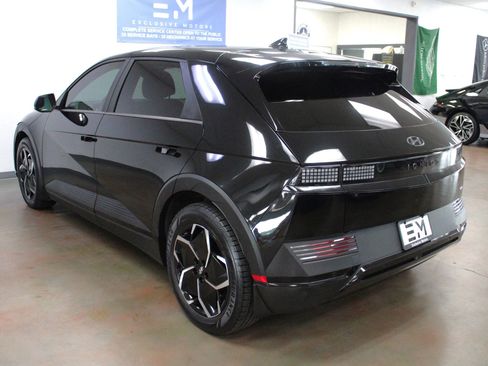 Used 2023 Hyundai Ioniq 5 SEL image 8