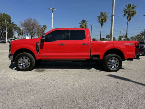 Used 2025 Ford F250 Lariat w/ Lariat Ultimate Package image 3