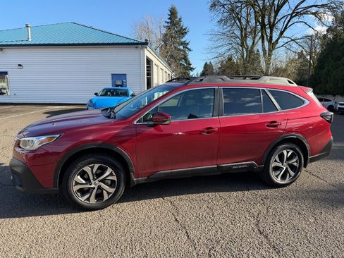 Used 2022 Subaru Outback Limited w/ Popular Package #2 image 3