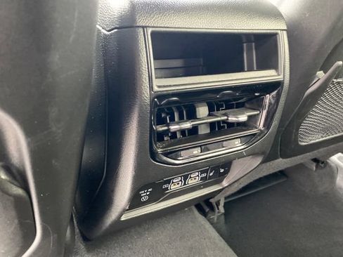 Used 2024 Jeep Grand Cherokee Limited AWD/4WD image 20