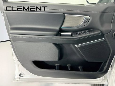 Certified 2025 Ford Expedition Platinum AWD/4WD image 29