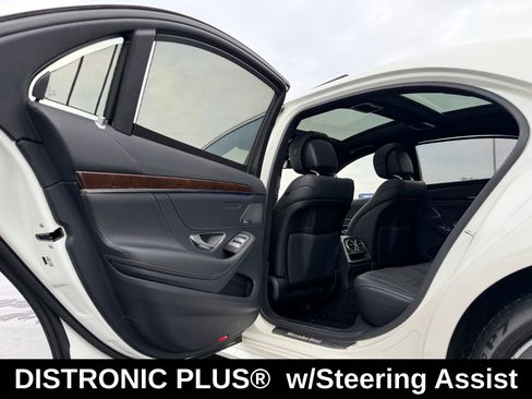 Used 2016 Mercedes-Benz S 550 S 550 image 17