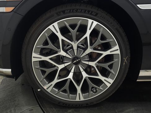 New 2026 Genesis G90 3.5T image 8