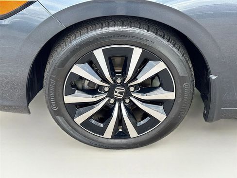 Used 2022 Honda Civic EX-L image 30