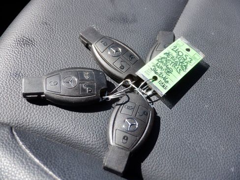 Used 2023 Mercedes-Benz Metris image 25