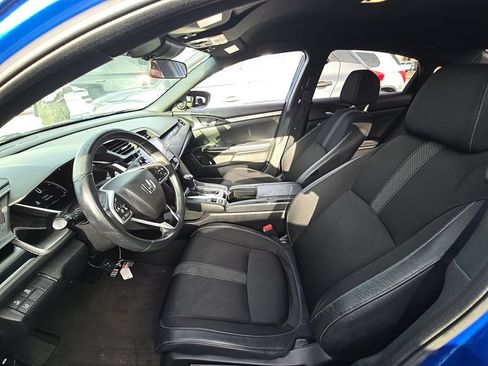 Used 2021 Honda Civic Sport image 4
