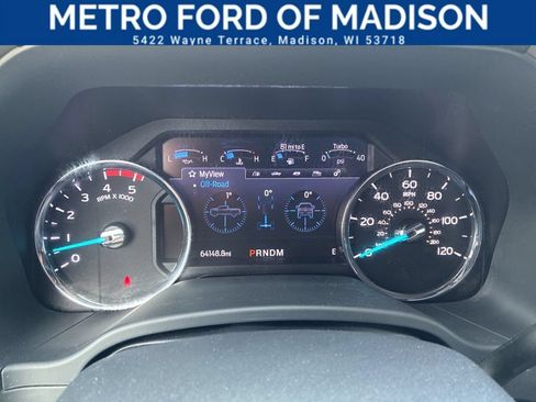 Used 2022 Ford F250 Lariat w/ Black Appearance Pkg AWD/4WD image 38