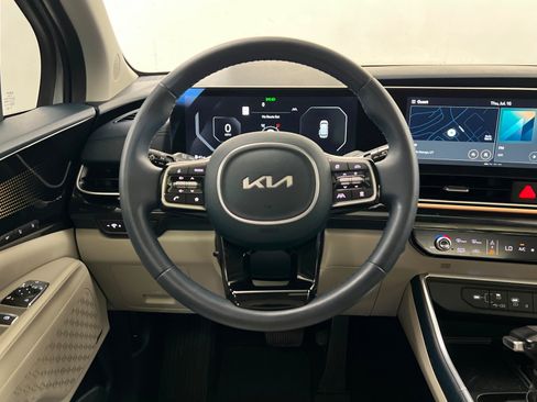 Used 2026 Kia Carnival SX Prestige FWD image 13