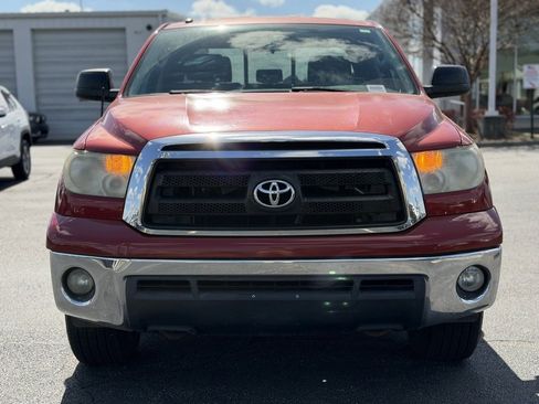 Used 2011 Toyota Tundra 4x4 Double Cab w/ SR5 Pkg image 3