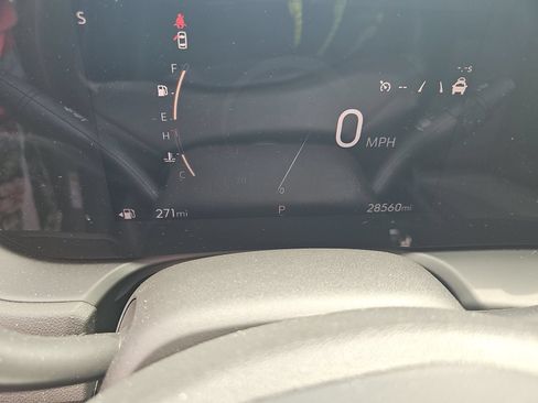Used 2025 Buick Encore GX Preferred FWD image 2