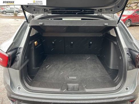 Used 2024 Chevrolet Trax LT image 24