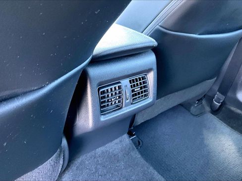 Used 2022 Toyota Camry XSE w/ Navigation Package image 30