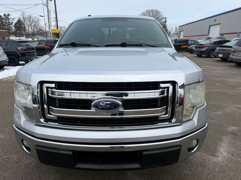 Used 2014 Ford F150 XLT w/ XLT Convenience Package image 4