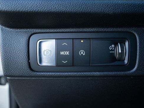 New 2026 Chevrolet Traverse LT image 21