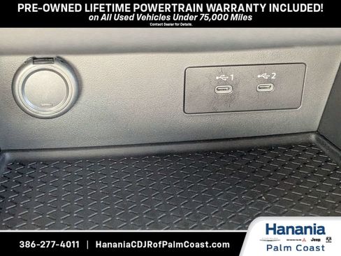 Used 2026 Nissan Pathfinder S FWD image 23