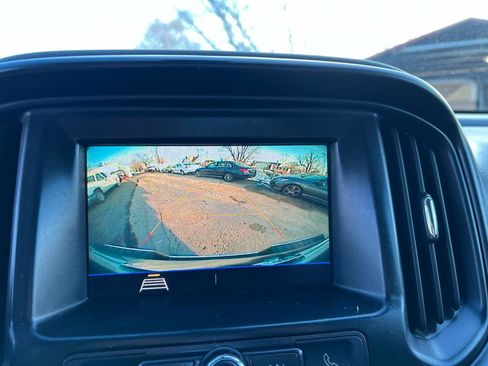 Used 2020 Chevrolet Colorado W/T w/ WT Convenience Package image 23