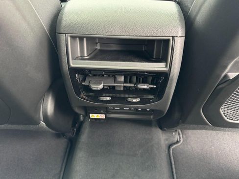 New 2026 Jeep Grand Cherokee Limited image 13