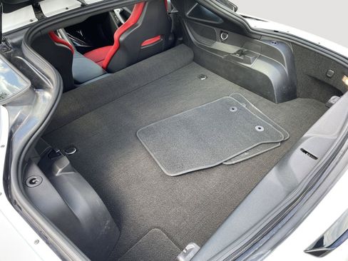 Used 2018 Chevrolet Corvette Stingray Coupe w/ Battery Protection Package RWD image 24