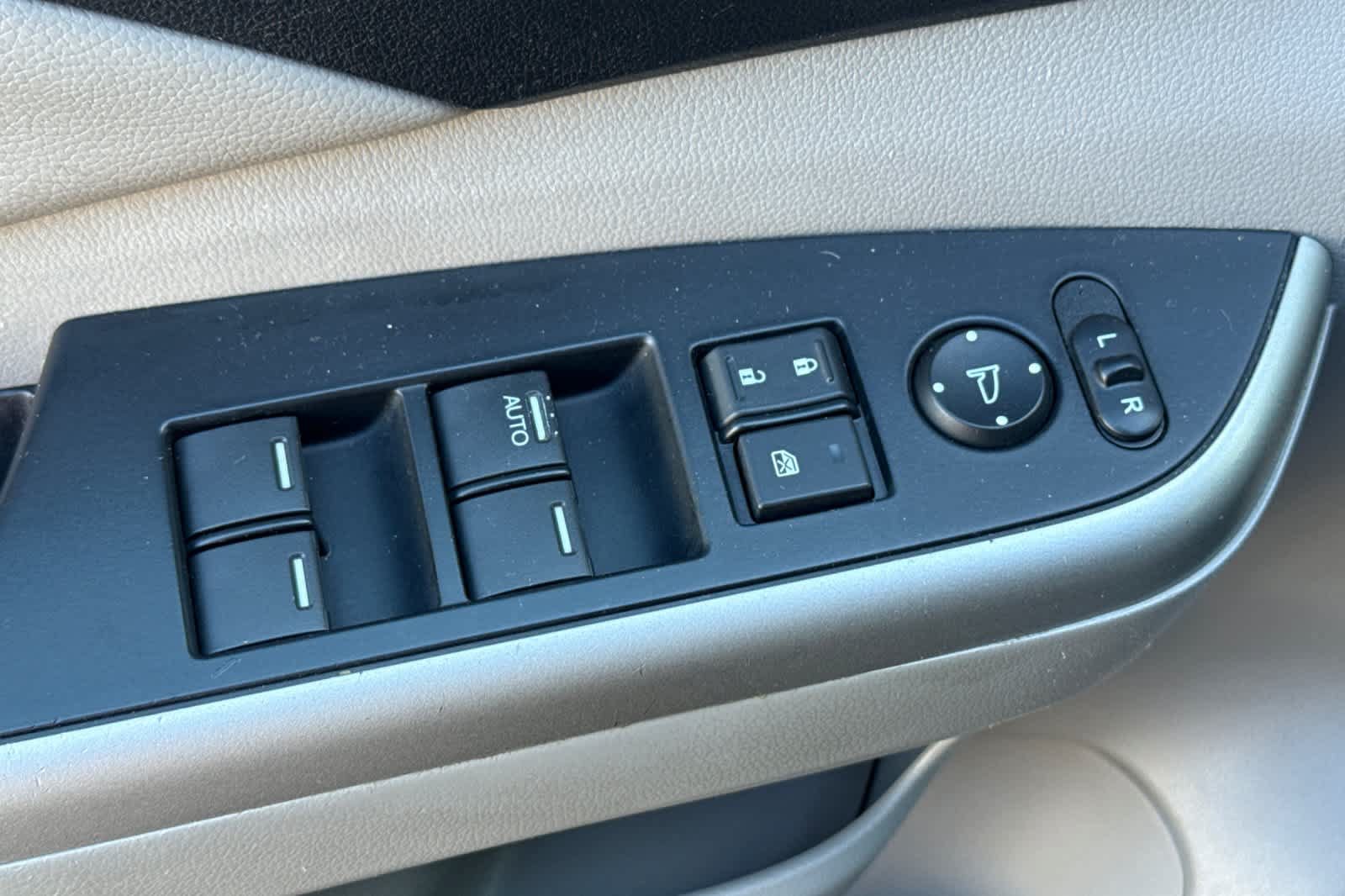 Used 2013 Honda CR-V EX-L image 15
