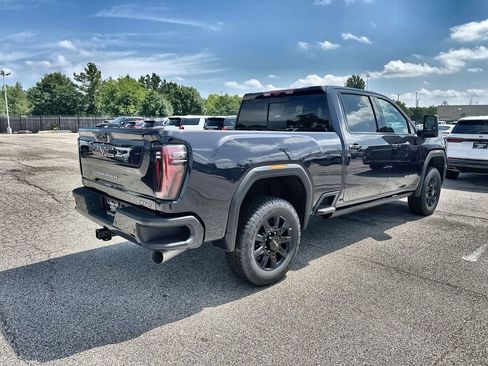 New 2026 GMC Sierra 2500 AT4 w/ AT4 Premium Plus Package AWD/4WD image 11