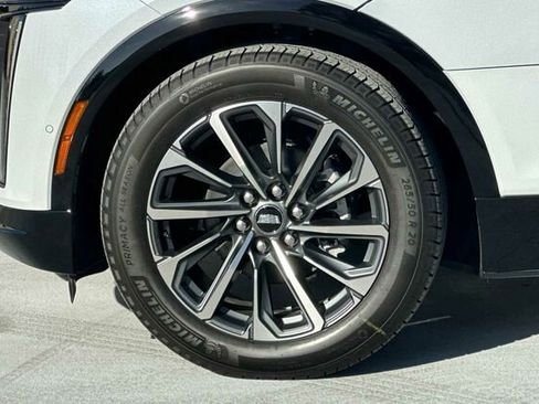 New 2026 Cadillac Lyriq Premium Sport image 25