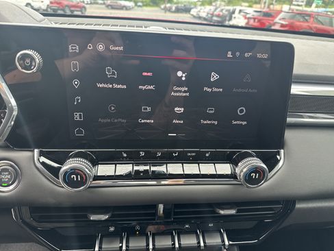 New 2025 GMC Canyon Elevation w/ Convenience Package image 24