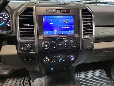 Used 2022 Ford F350 XLT w/ XLT Value Package image 10