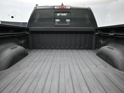 Used 2023 RAM 1500 Laramie AWD/4WD image 7