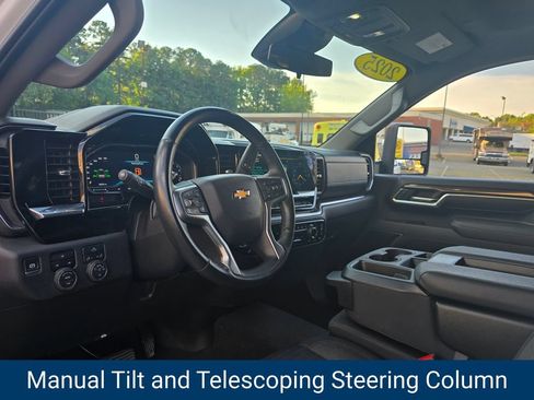 Certified 2025 Chevrolet Silverado 2500 LT AWD/4WD image 26