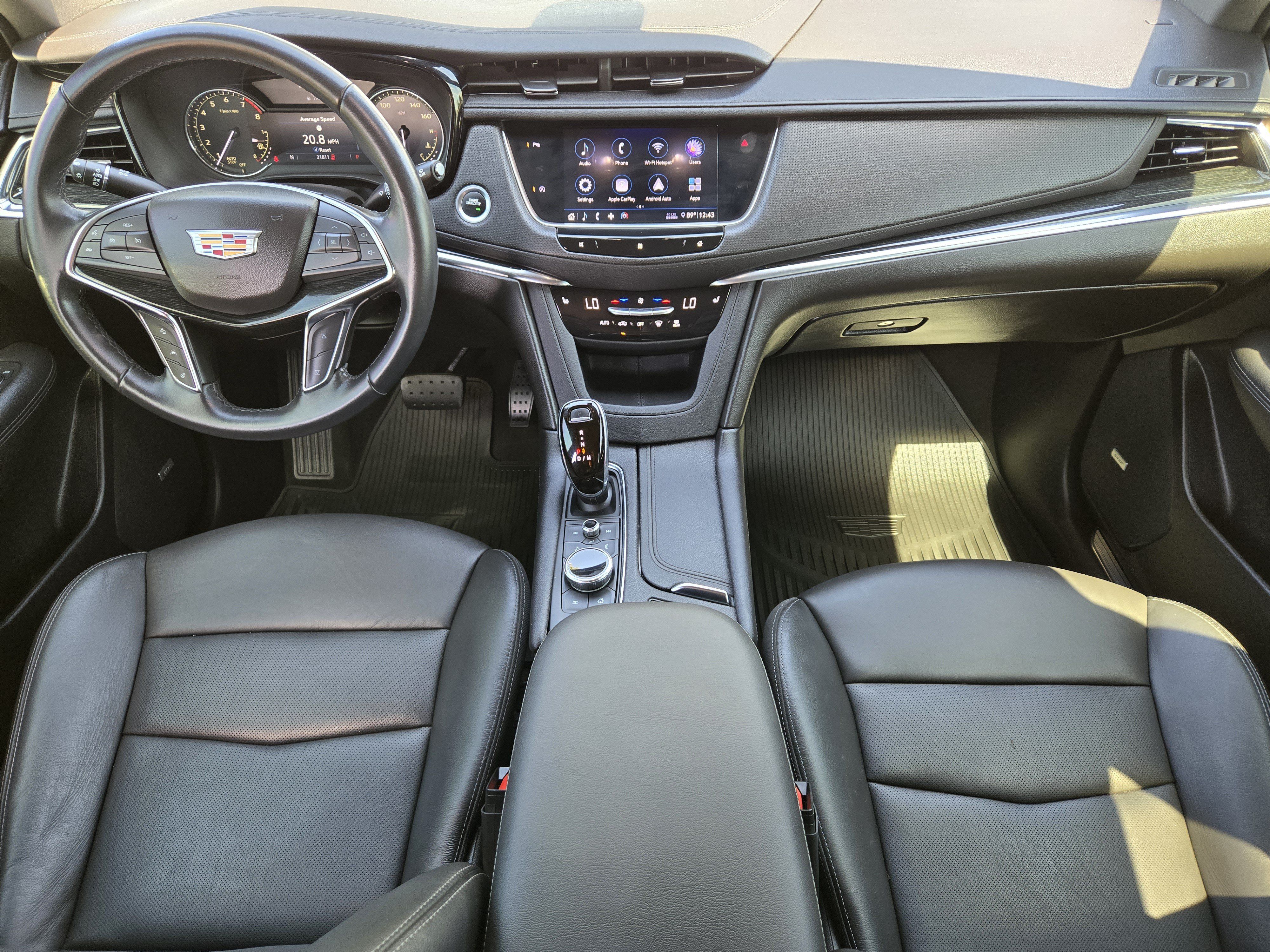 Used 2020 Cadillac XT5 Premium Luxury FWD image 36