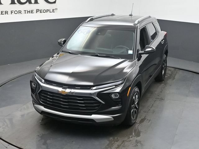 Used 2025 Chevrolet TrailBlazer LT w/ LT Cold Weather Package FWD image 51