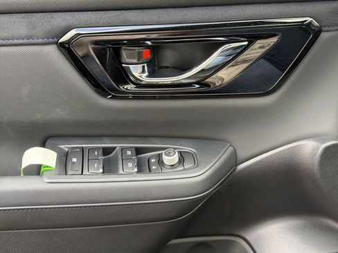 Used 2025 Subaru Forester Limited w/ Popular Package #2 image 25