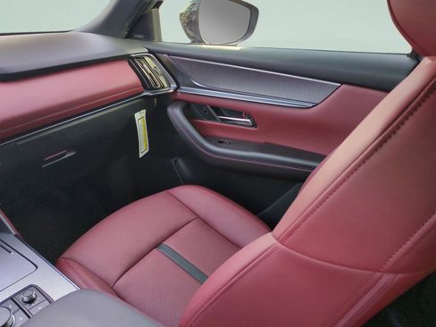 New 2026 MAZDA CX-70 3.3 Turbo w/ Premium Plus Pkg image 17