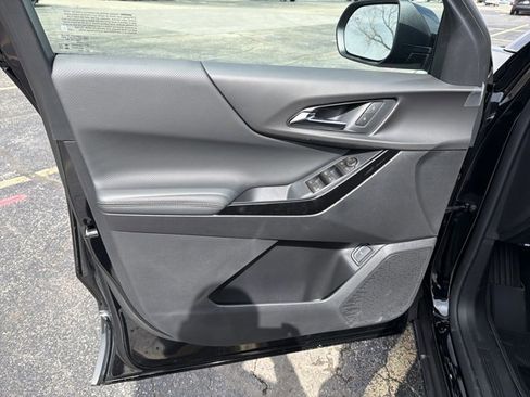 New 2026 Chevrolet Equinox LT image 10